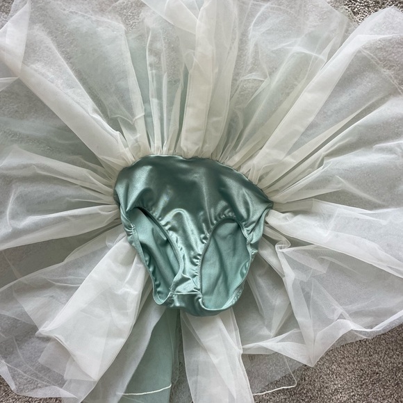 Toddler girls ballet dance costume leotard tutu recital dress green size 6/ 6x - Picture 5 of 8